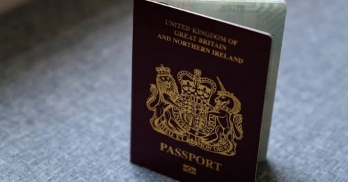 英国BNO护照 香港今起不承认