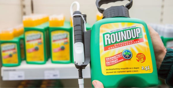 草甘膦以Roundup商标出售，已被许多欧盟国家禁止或限制使用。