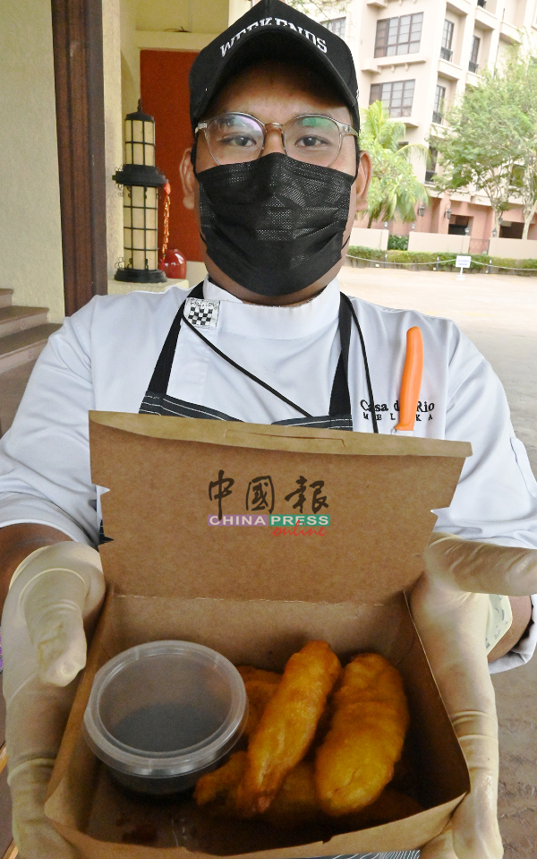 Casa Del Rio酒店推出的得来速炸香蕉。