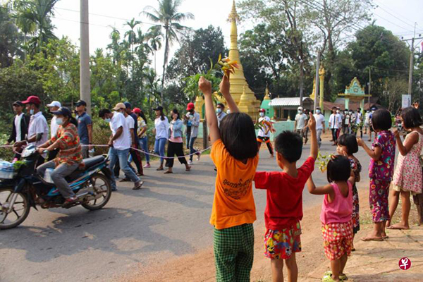 UNICEF执行主任福尔说，缅甸儿童亟需的关键服务已经全面停顿，将近100万名缅甸儿童无法获得关键疫苗，还有近500万名儿童无法获得维生素A补充剂。（法新社）