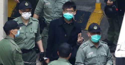 《禁蒙面法》游行被控非法集结 黄之锋判刑4个月