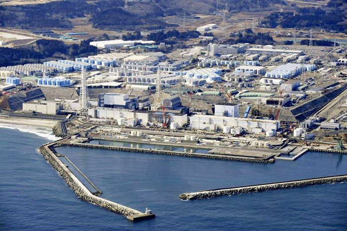 韩国政府针对日本决定将福岛核废水排入大海表示“深表遗憾”，并将采取一切可行的相关措施保护该国公民安全。图为福岛第一核电站。（美联社）