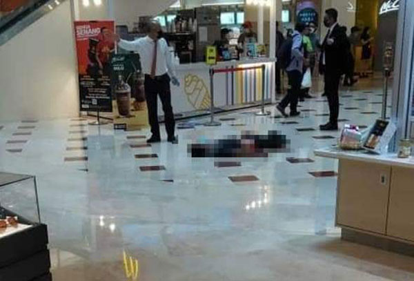 KLCC 4楼翻围栏跳下 男子当场惨死