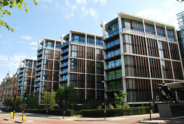 最贵公寓的伦敦海德公园一号的外观。