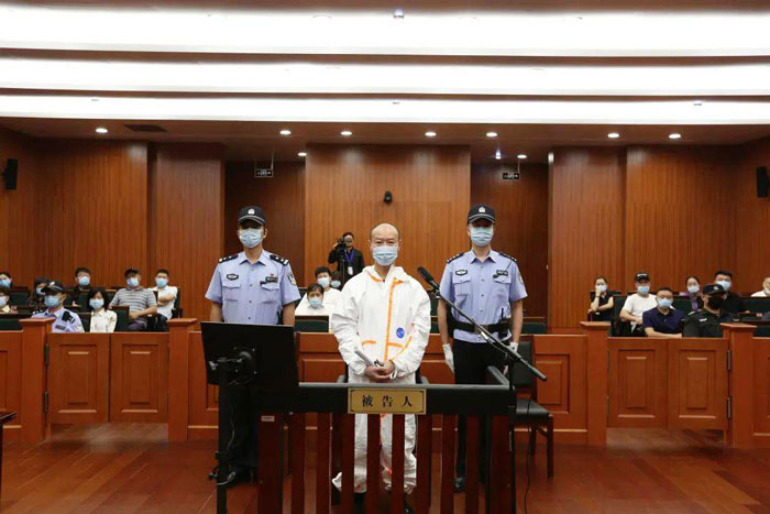 杭州杀妻分尸案周五开审，被告许国利表示认罪。