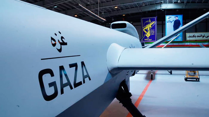 伊朗22日大秀最新无人战机“加萨”。（美联社）
