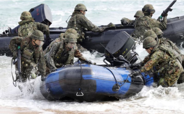 2020年2月，水陆两栖机动部队在冲绳美军训练场与驻日美军进行军事演习。
