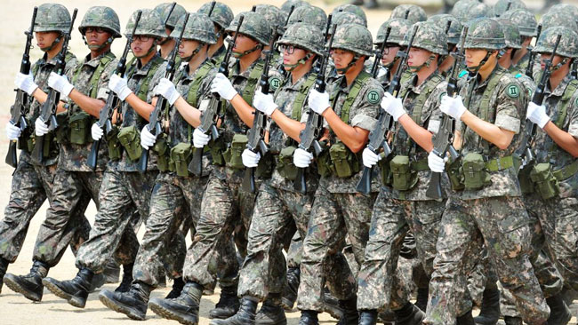 韩国士兵。