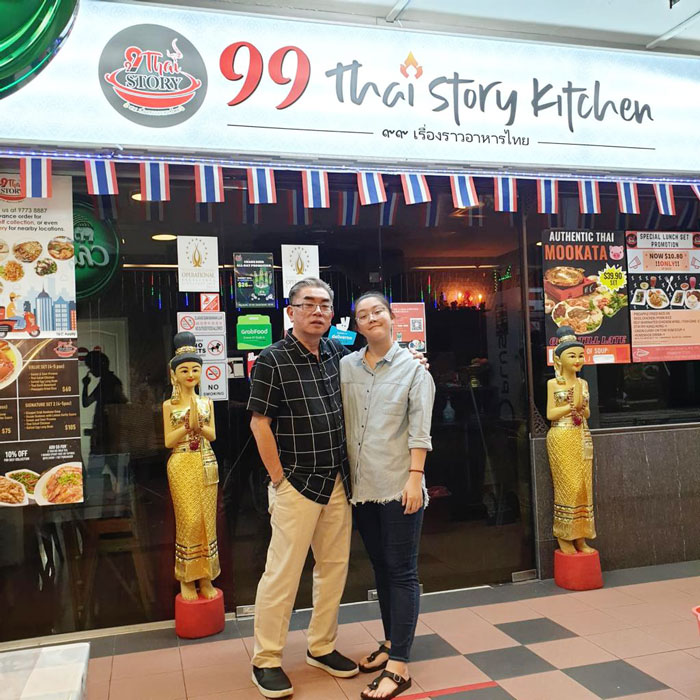 16岁女生中学毕业后放弃升学机会，接手父亲新开的泰国餐馆。（受访者提供）
