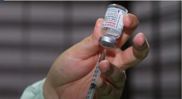 日本传出首例施打莫德纳疫苗后猝死案件。（示意图）