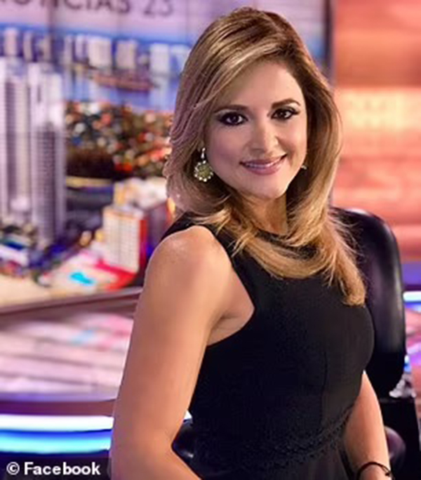 Univision的记者玛丽亚·费尔南达·洛佩兹。
