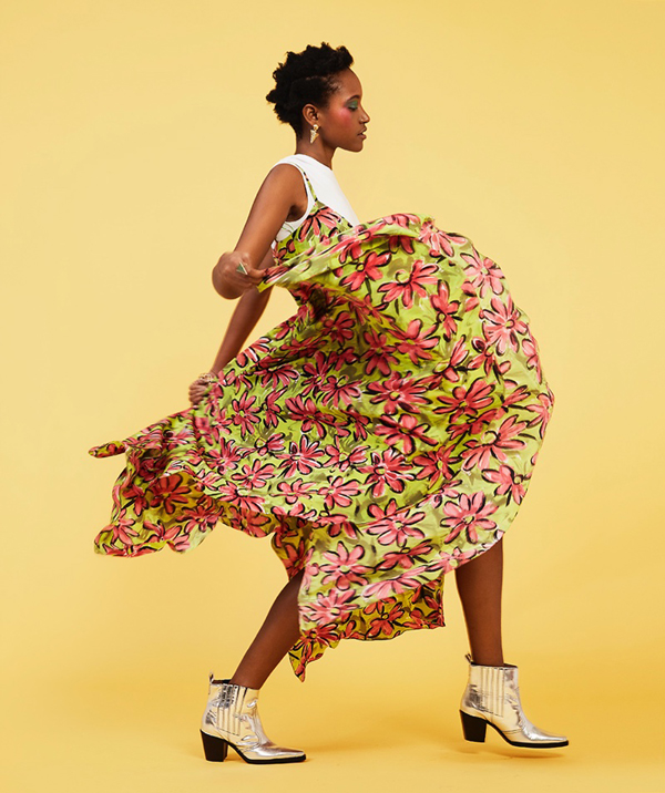 一场可怕的疫情彻底改变原来时尚秀呈献方式，对Christelle Yambayisa与其他模特儿是新的挑战。
