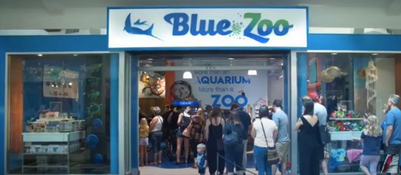 路易斯安那商场的蓝色动物园水族馆入口。