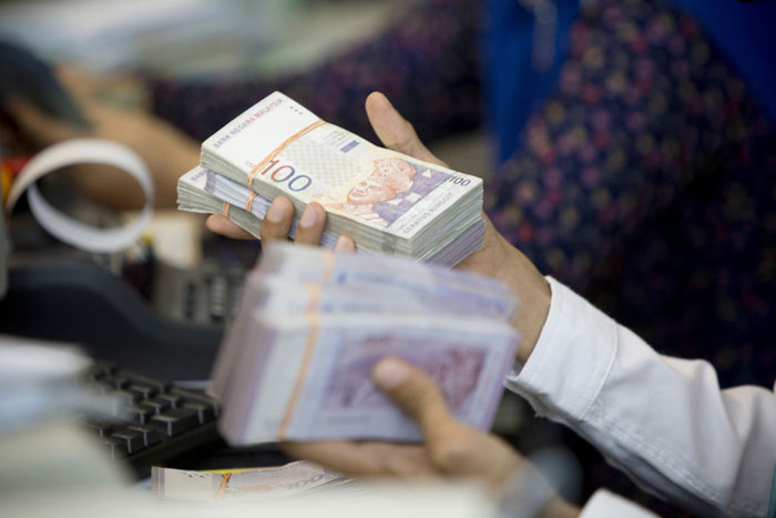 国内政经局势不稳,令吉对美元汇率料将走弱。