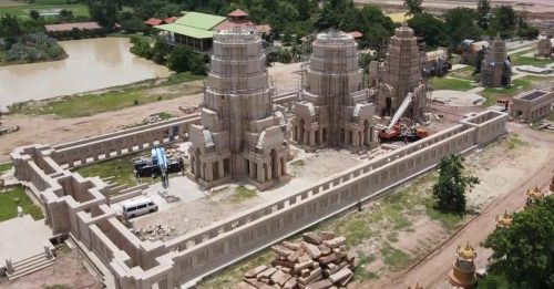 新建寺廟群建築 被指模仿吳哥窟
