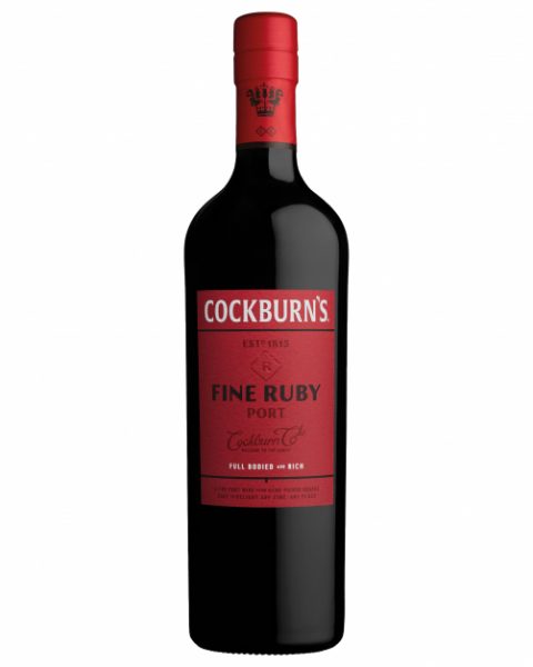 Cockburn’s Fine Ruby Port Wine有着漂亮深层的成熟红莓果香气和甜味，最后还带有香草、巧克力及橡木尾韵，与莓果味冰皮月相得益彰。