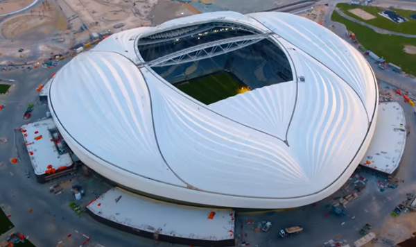 卡塔尔为2022年世界杯建造Al Wakrah体育场。