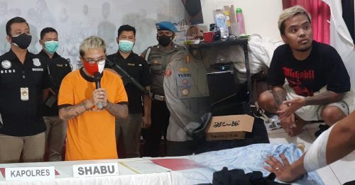 印尼演员吸毒被捕 警：他在看谜片