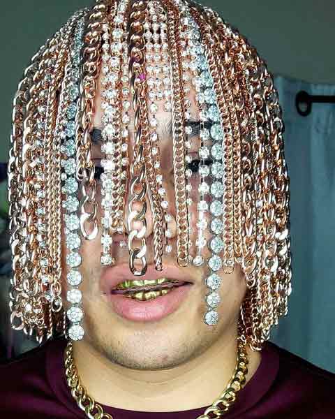 Dan Sur使用金条与钻石打造自己的头发。