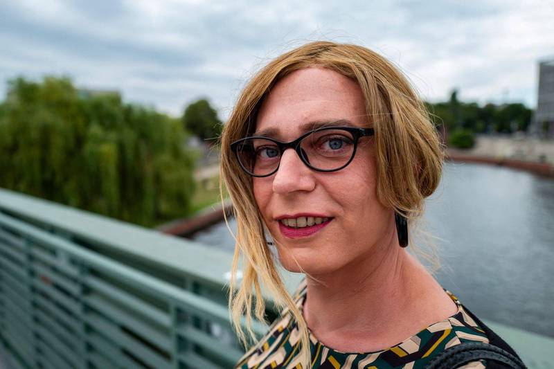 德国绿党跨性别女性候选人44岁甘瑟荷成功当选，缔造历史。