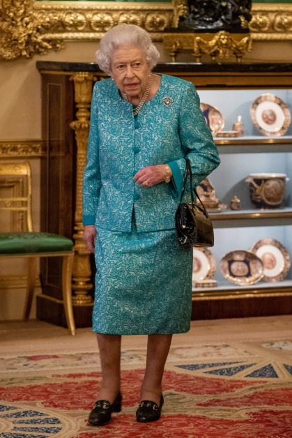 英女王周二在温莎堡出席全球投资峰会。（法新社）
