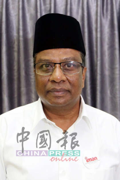 现年52岁的候选人阿都阿兹,为马六甲人。