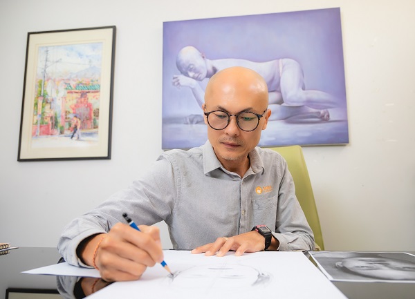 达尔尚学院院长魏延乘认为,疫情期间升学,学生的心理调适很重要。