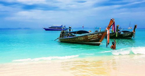 ◤旅游指南◢亚航恢复飞普吉岛　机票酒店有优惠