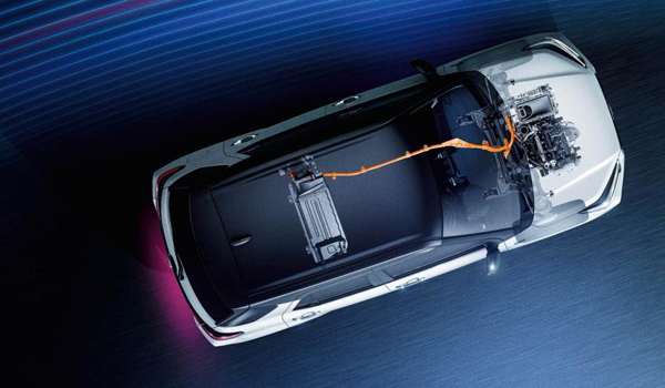 ▲新车动力方面，除了燃油设定之外，还有望导入最新的e-SMART Hybrid系统。