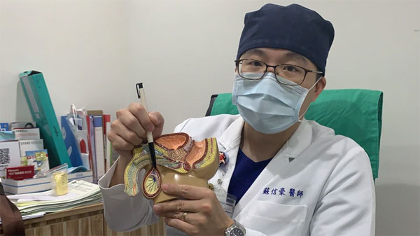泌尿专科医师苏信豪。