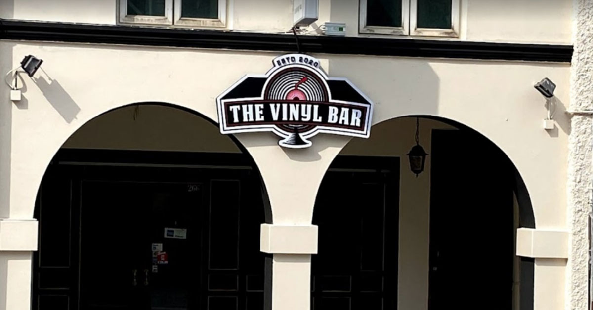 爆出Omicron感染群的里峇峇利路The Vinyl Bar 酒吧。