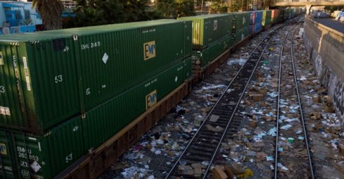 洛杉矶铁道垃圾 狼藉如第三世界