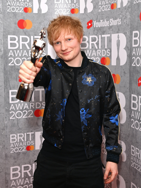 Ed Sheeran夺得“最佳创作人”大奖。
