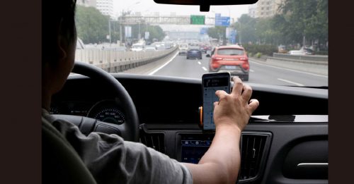 司机每天坐15小时 肺栓塞险丧命 　