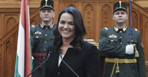 匈牙利国会选出 史上首位女总统