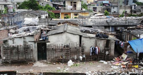 河内宣布3年减贫计划  2025年不再有贫困家庭