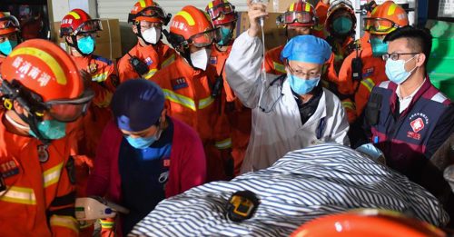 长沙倒塌事故近88小时后 救出第9名被困者