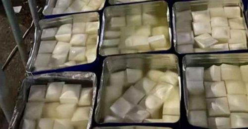 开斋节提前 顾客取消订单 批发商5000豆腐滞销 被迫送