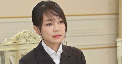 韩国第一夫人涉造假履历 被警方书面调查