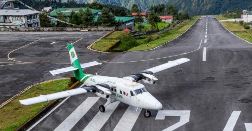 尼泊尔飞机失联 22人生死不明