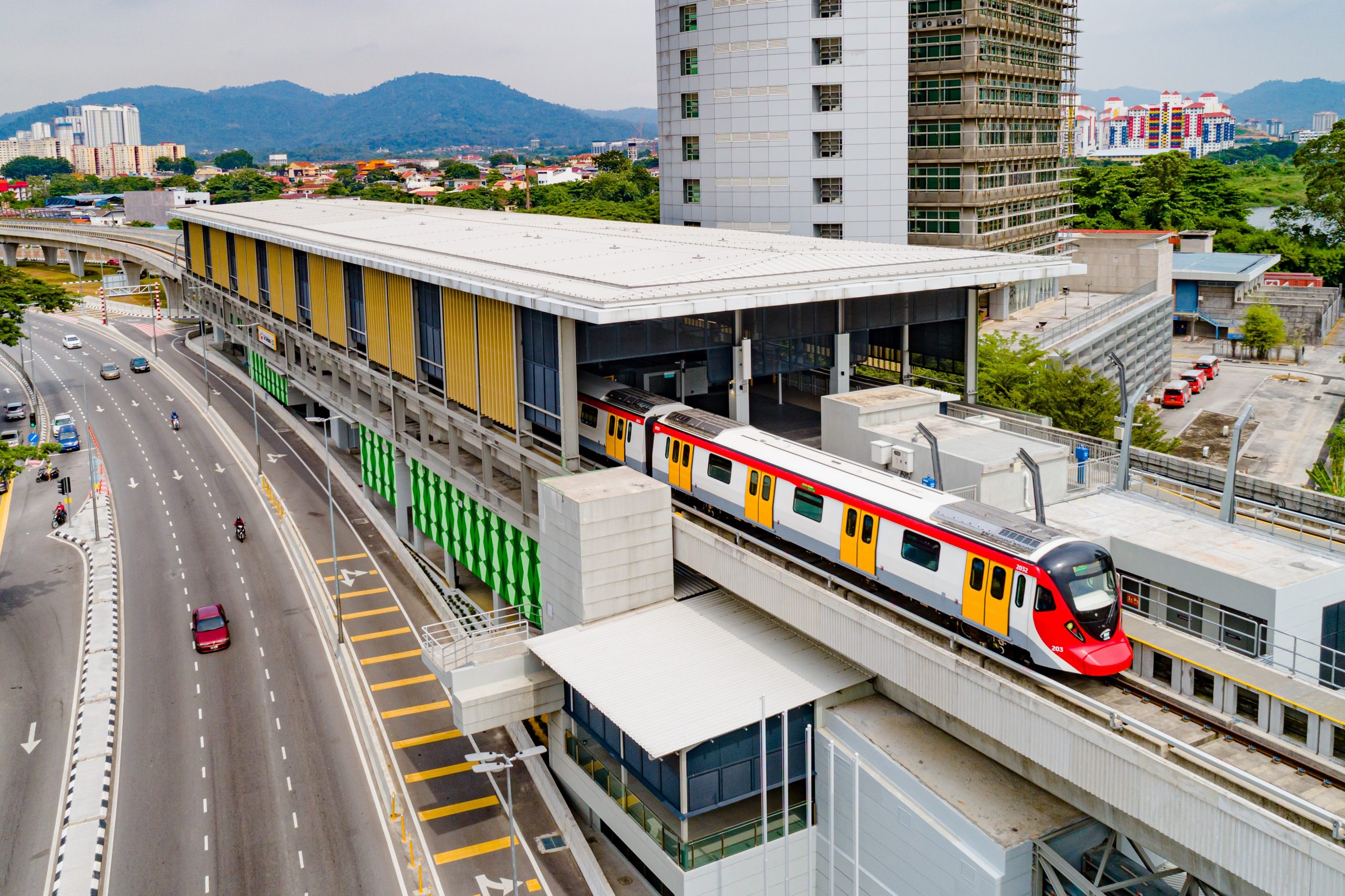 捷运公司证实，捷运第二干线第一阶段将于6月16日投入运作。