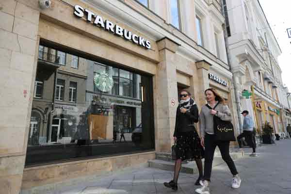 Starbucks,pulls,out,Russia