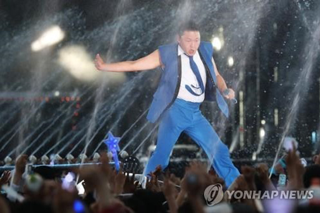 PSY演唱会水费惊人一场用300吨| 中國報China Press