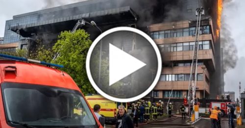 莫斯科商务中心火灾 2伤 120人疏散