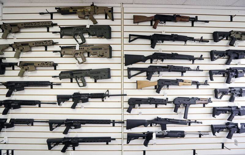 美国枪械店。