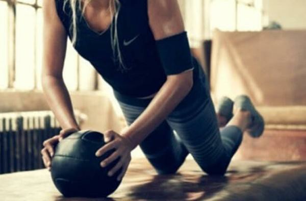 运动员需要对一型和二型肌纤维进行训练，以协助提升提能，才能同时保持技能。
