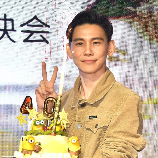 李吉汉在40岁生日宣布回归乐坛。