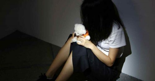 中国女童狮城求学 遭“寄宿爸爸”频频伸狼爪