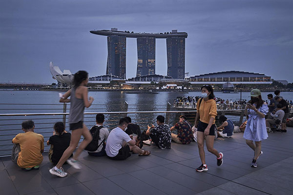 singapore economy 新加坡 经济 新元 升值