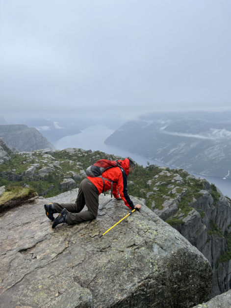 探看Lysefjorden峡湾全景：高度让人心惊胆颤，美景让人奋不顾身。